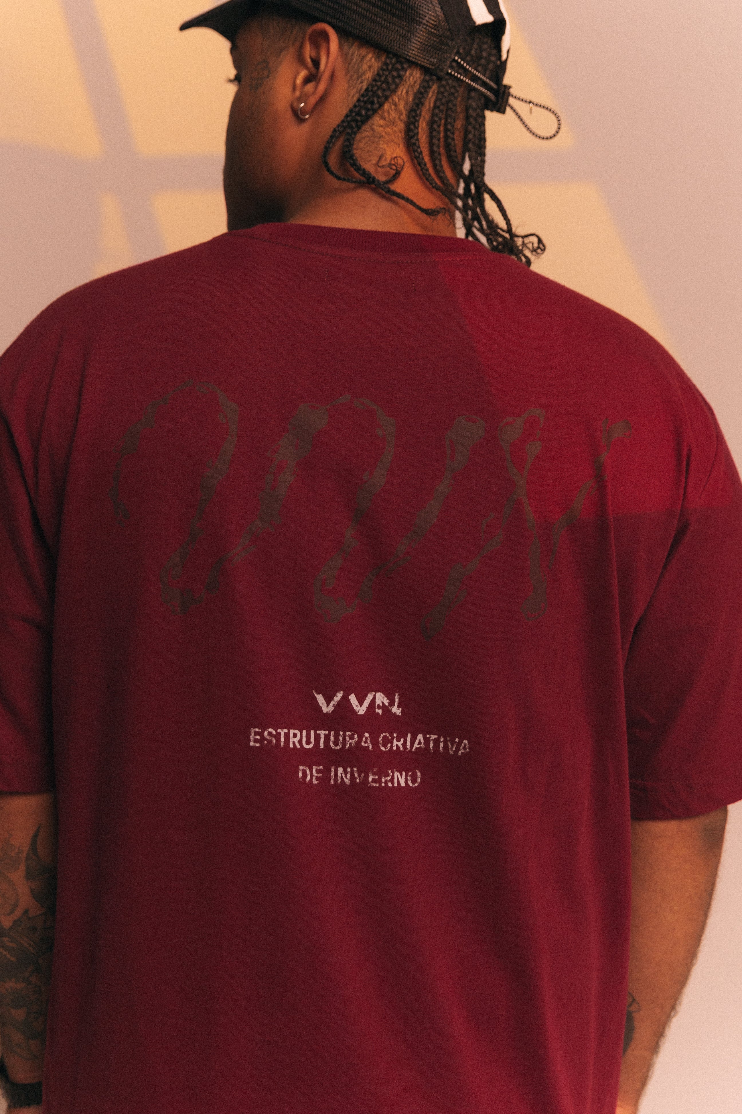 CAMISA ESTRUTURA CRIATIVA BORDÔ