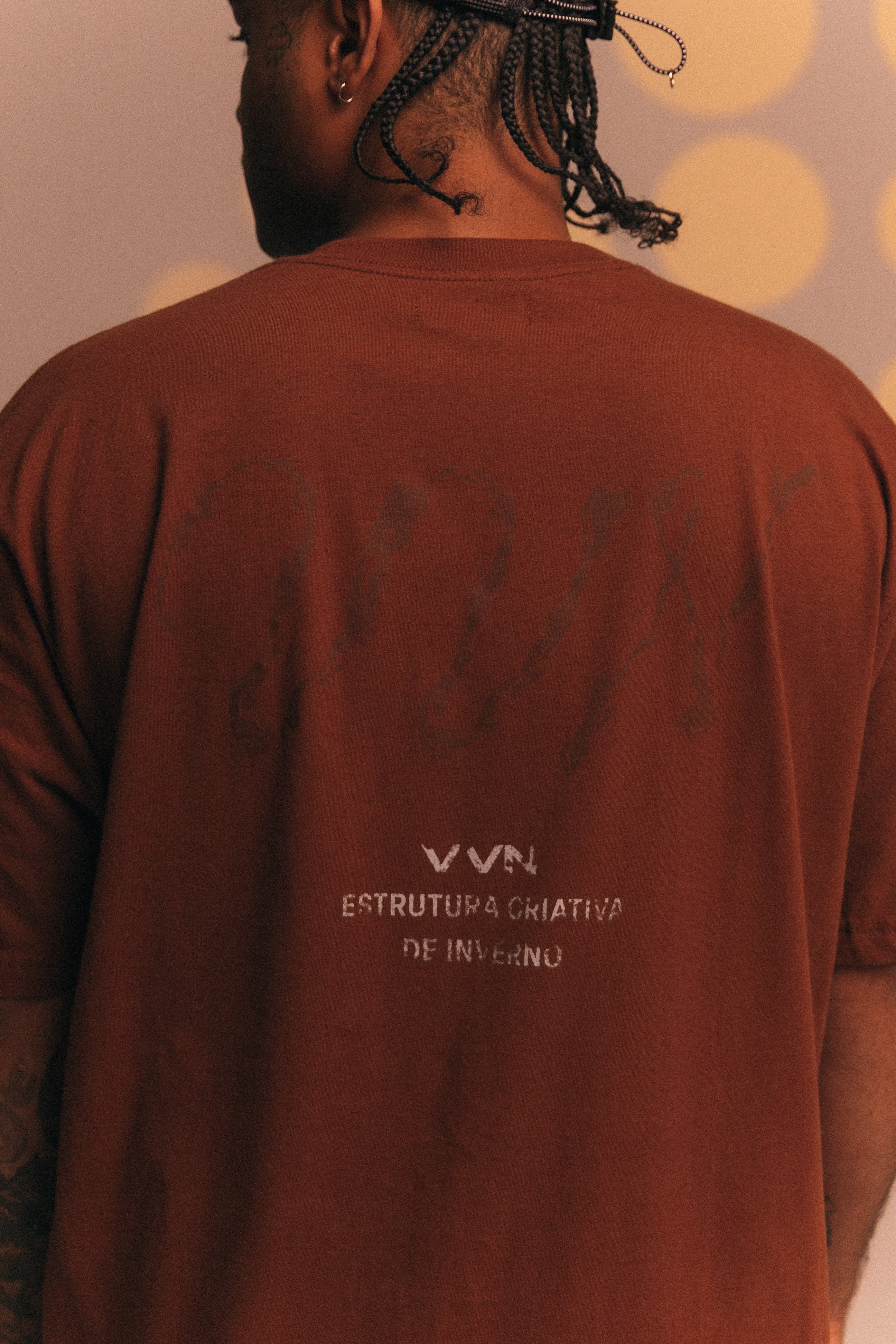 CAMISA ESTRUTURA CRIATIVA MARROM